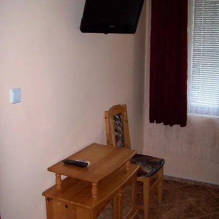 Mistral Apartment *